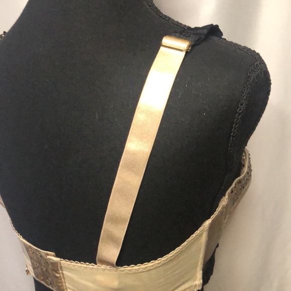 STELLA MCCARTNEY bronze color bra with studs. Soft pad w/ underwire. Size 36 C. - Picture 10 of 13